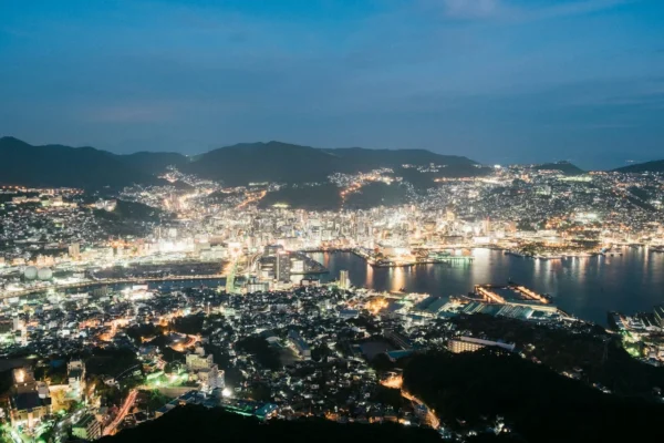 Séjour Chugoku & Kyushu — Du San-in Maritime aux Volcans du Sud